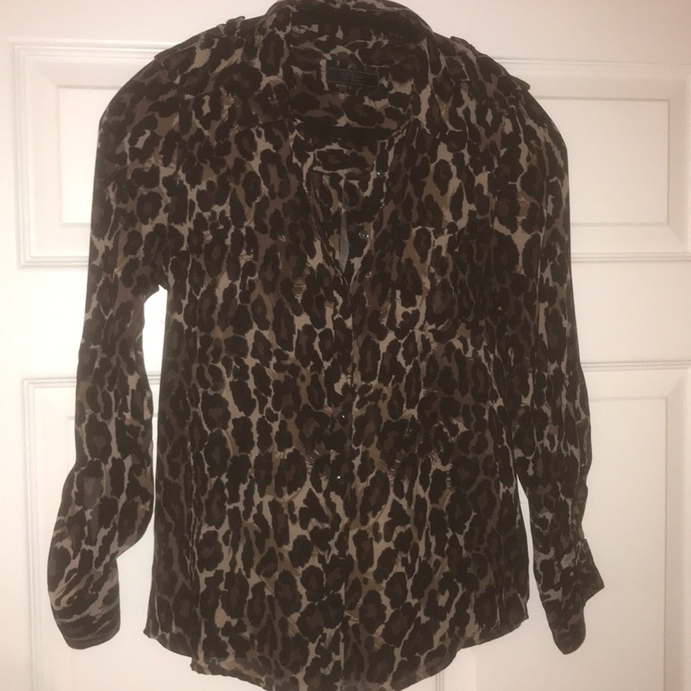 Guess size small top